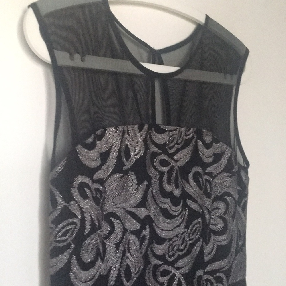 Dress - Picture 3 of 6
